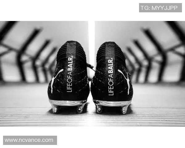 球星足球场潮流装备:关于鞋款选择的指南 球星足球场潮流装备:关于鞋款选择的指南