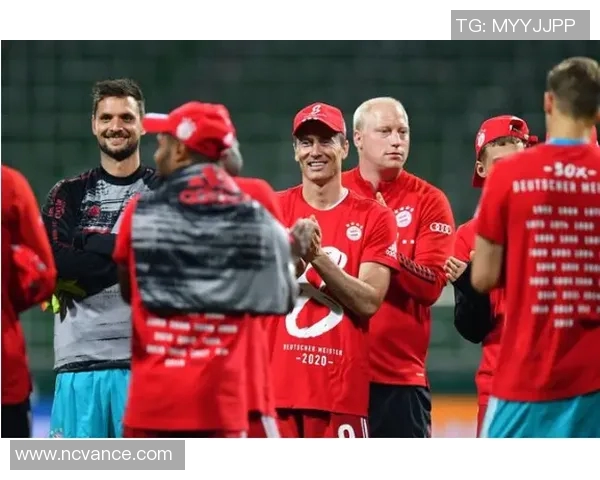 当今最强足球球星的崛起与统治力分析 他们如何改变现代足球的格局